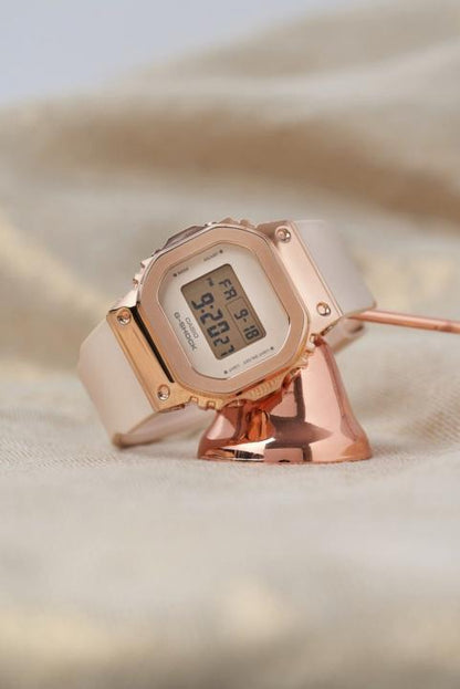 Casio g shock gms5600